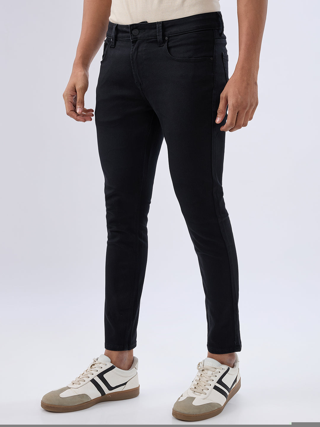 Spykar Black Slim Fit Mid Rise Jeans For Men