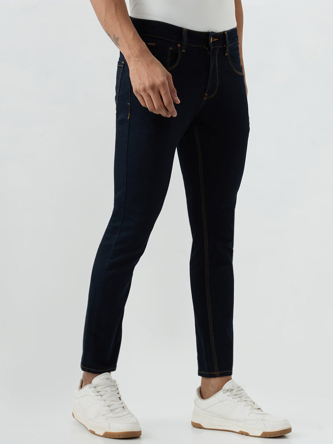 Spykar Raw Blue Slim Fit Low Rise Jeans For Men