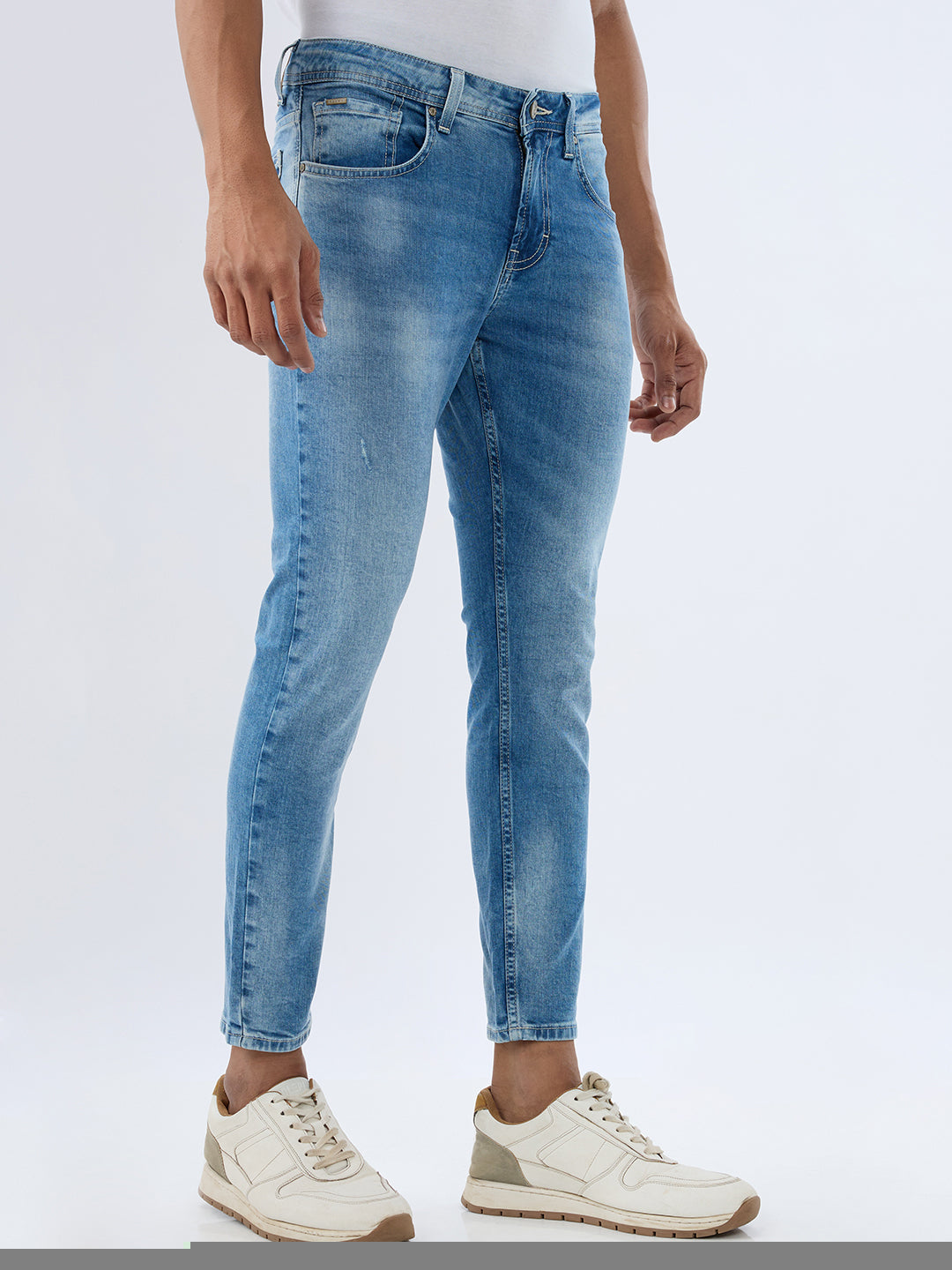 Spykar Light Blue Slim Fit Mid Rise Jeans For Men