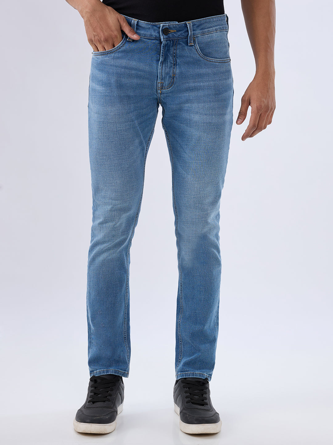 Spykar Light Blue Slim Fit Low Rise Jeans For Men