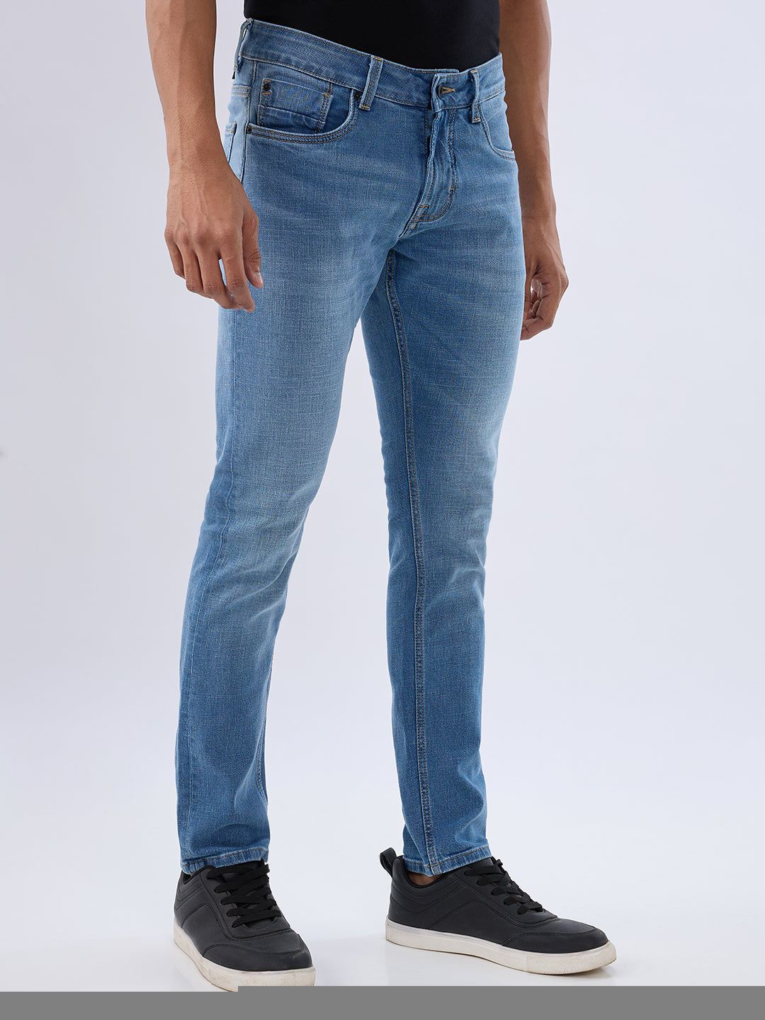 Spykar Light Blue Slim Fit Low Rise Jeans For Men