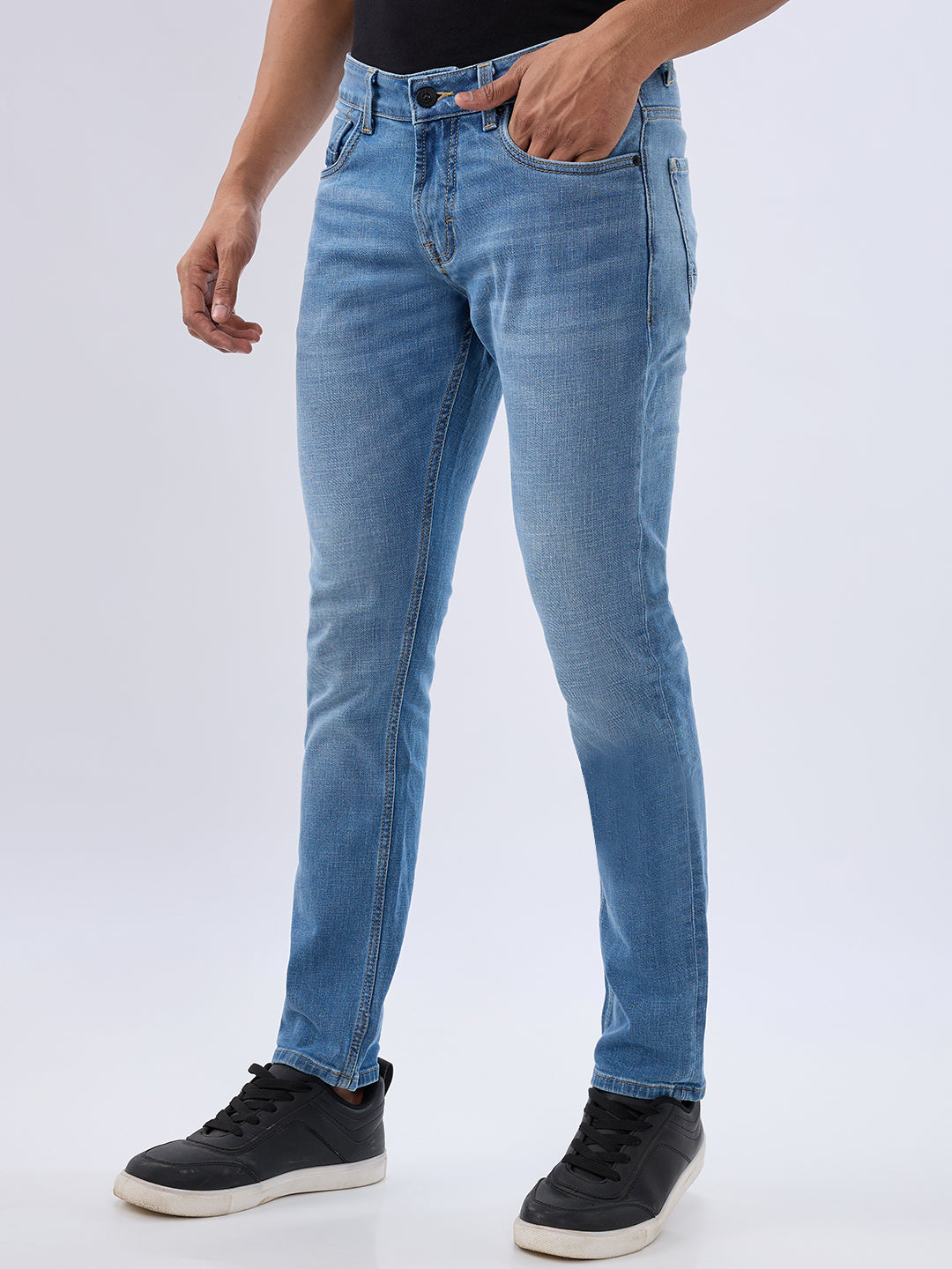 Spykar Light Blue Slim Fit Low Rise Jeans For Men