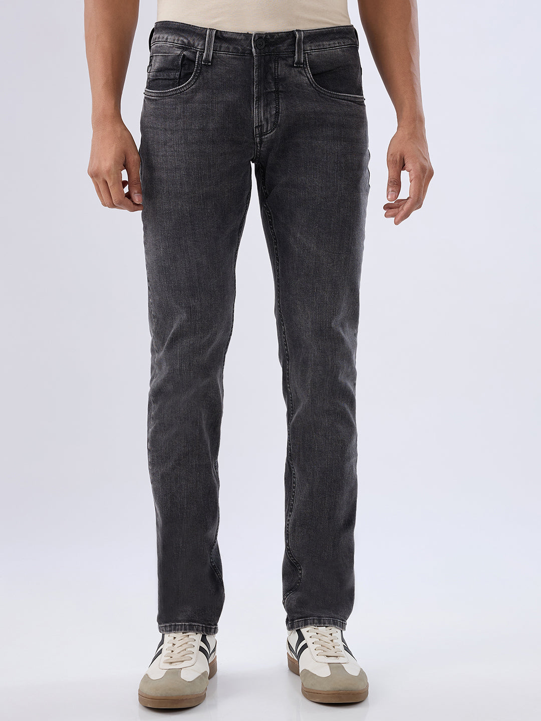 Spykar Carbon Black Slim Fit Low Rise Jeans For Men