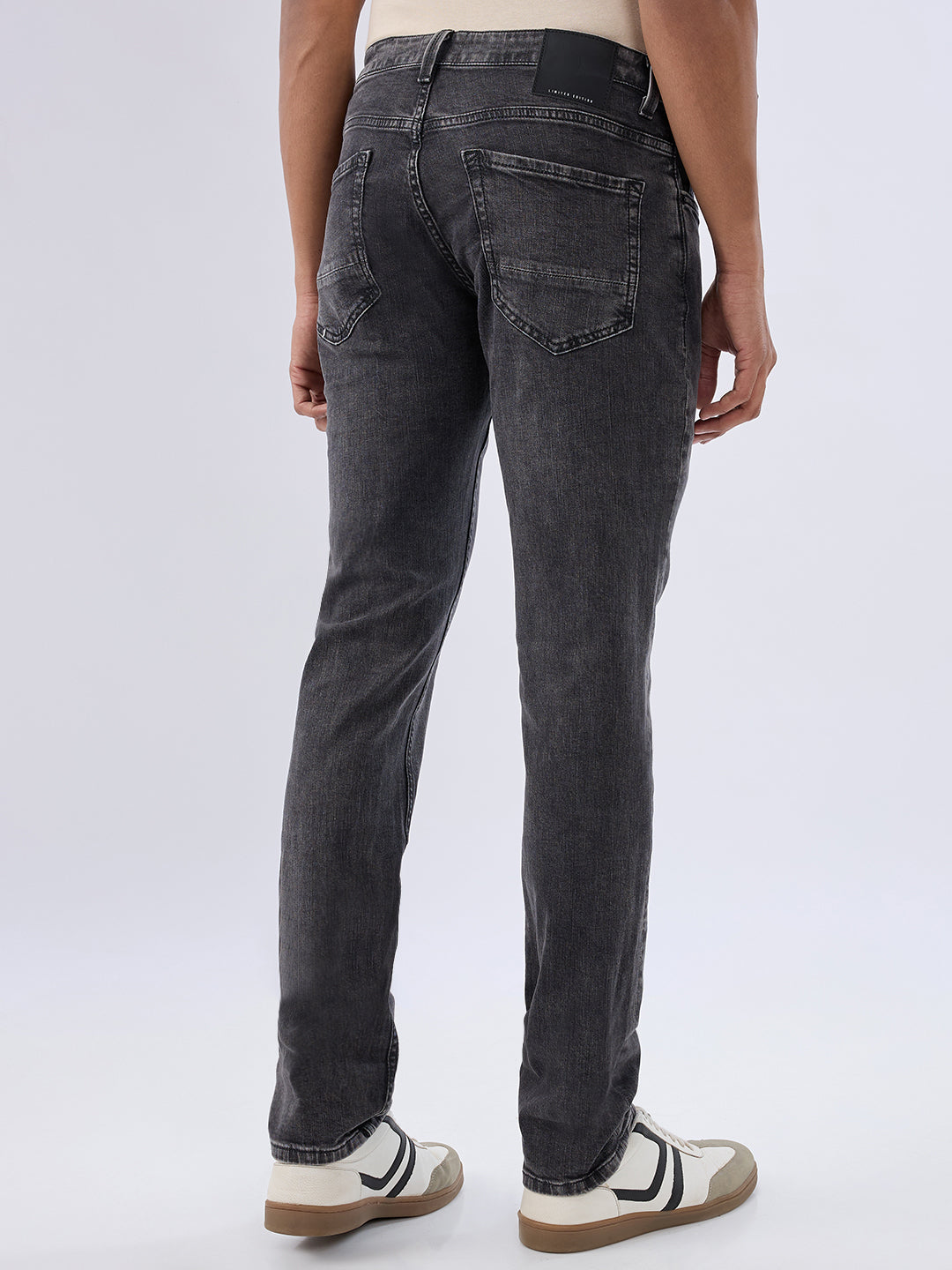 Spykar Carbon Black Slim Fit Low Rise Jeans For Men