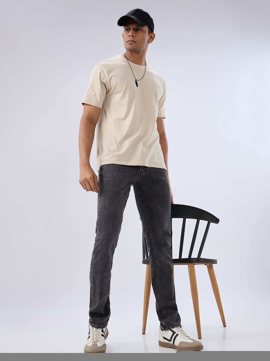 Spykar Carbon Black Slim Fit Low Rise Jeans For Men