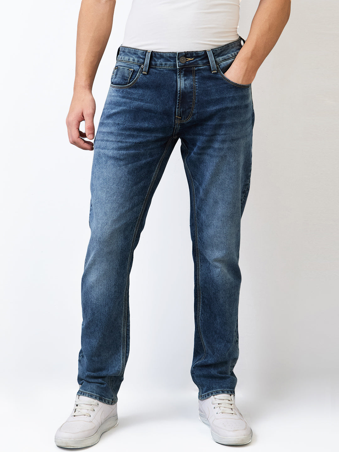 Spykar Comfort Fit Mid Rise Cotton Jeans For Men