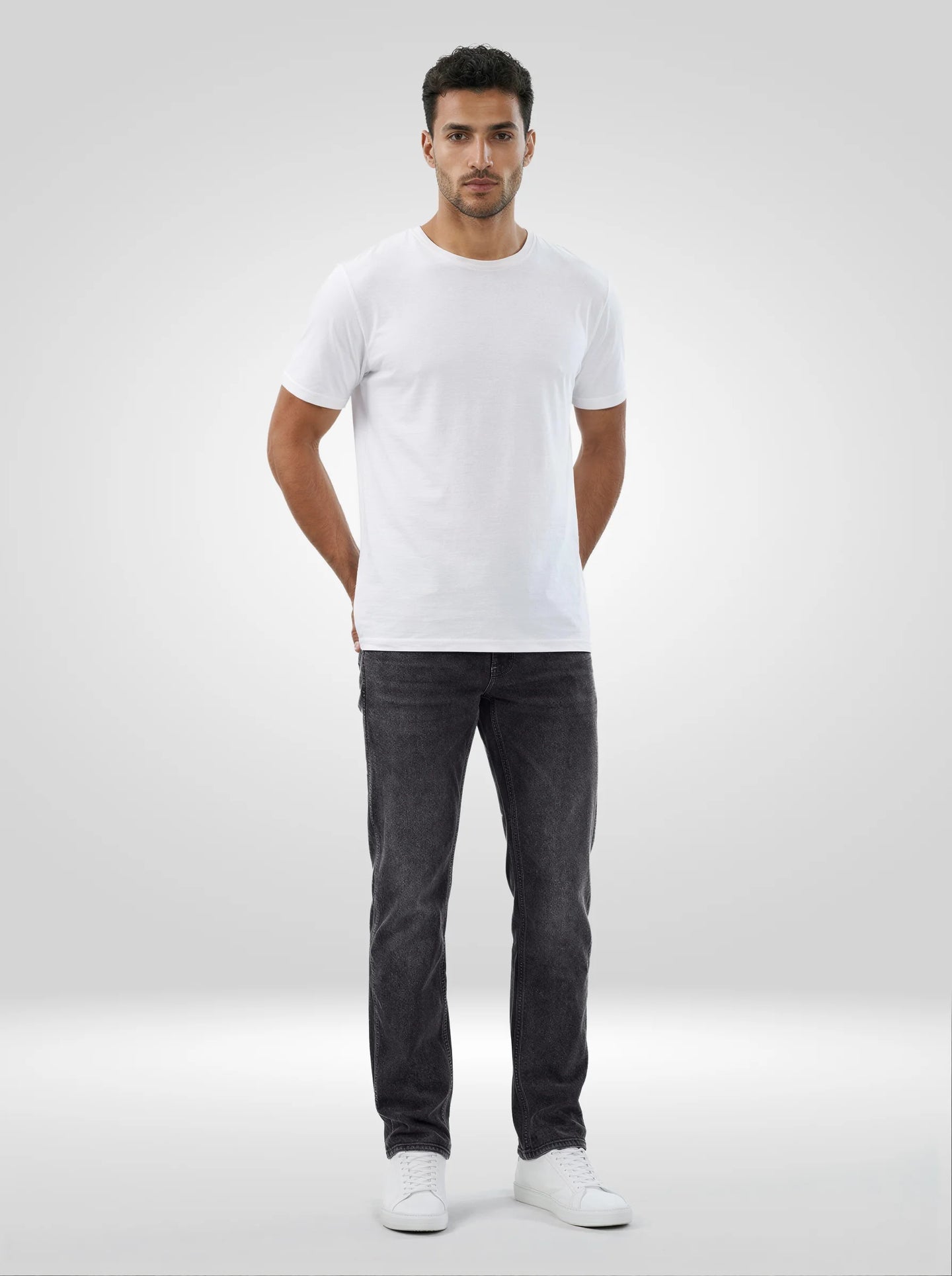 Men Jeans Comfort Fit Black Mid Rise