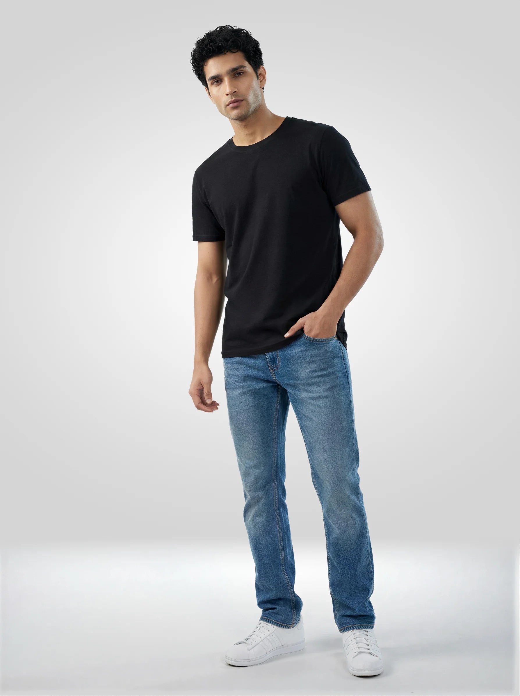 Men Vintage Blue Solid Comfort Fit Mid Rise Jeans