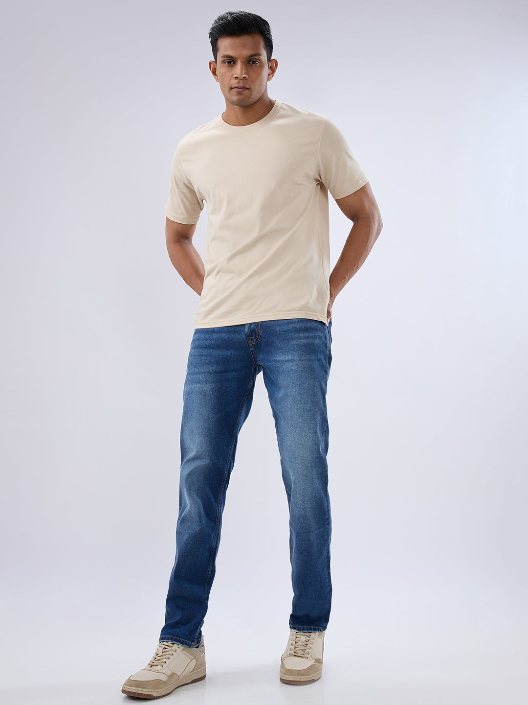 Spykar Mid Blue Comfort Fit Mid Rise Jeans For Men