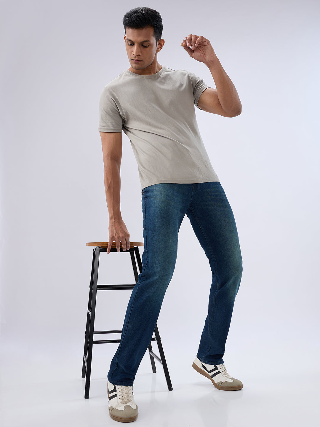 Spykar Vintage Blue Comfort Fit Mid Rise Jeans For Men