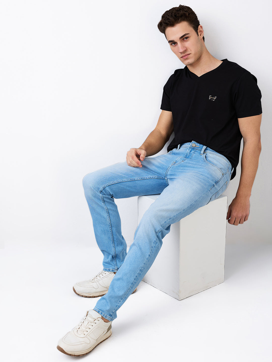 Spykar Regular Fit Mid Rise Cotton Jeans For Men