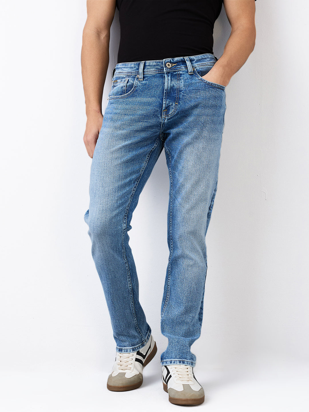 Spykar Regular Fit Mid Rise Cotton Jeans For Men