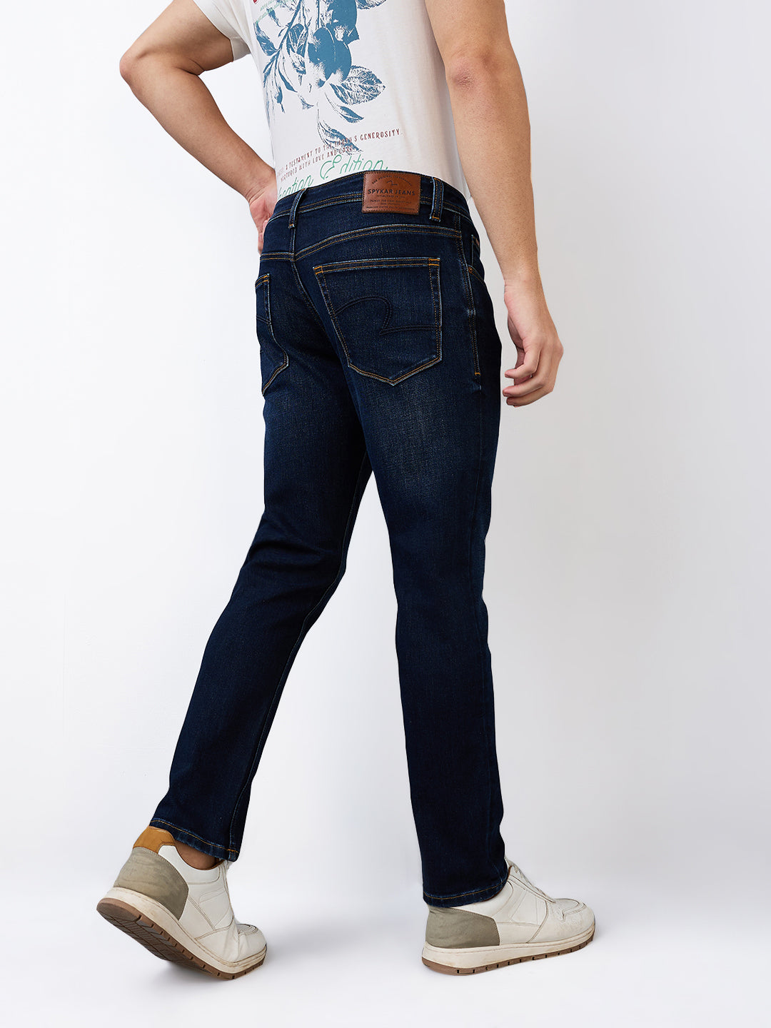 Spykar Regular Fit Mid Rise Cotton Jeans For Men