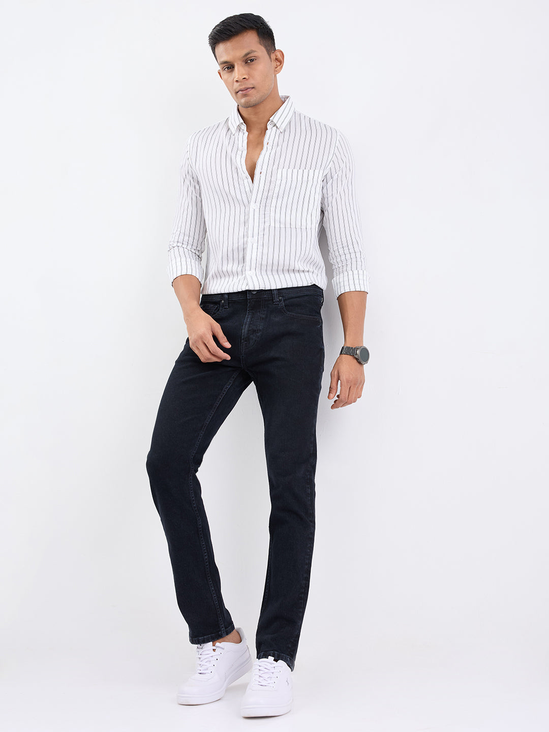 Spykar Carbon Black Mid Rise Regular Fit Casual Jeans For Men
