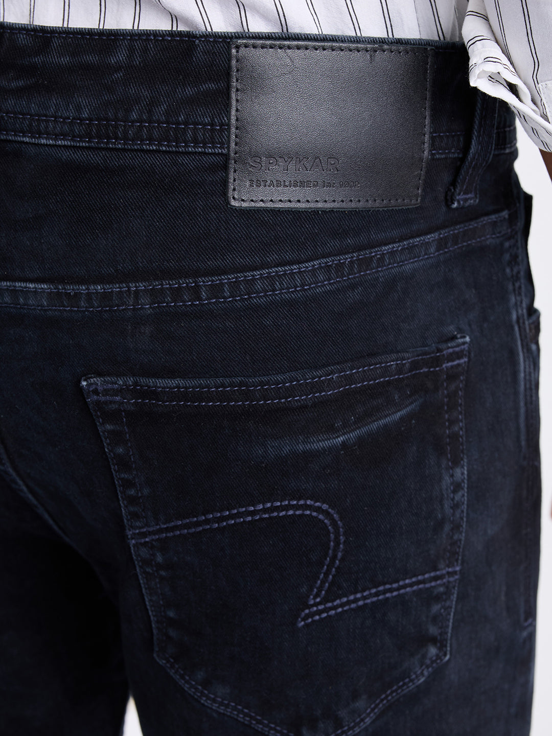 Spykar Carbon Black Mid Rise Regular Fit Casual Jeans For Men