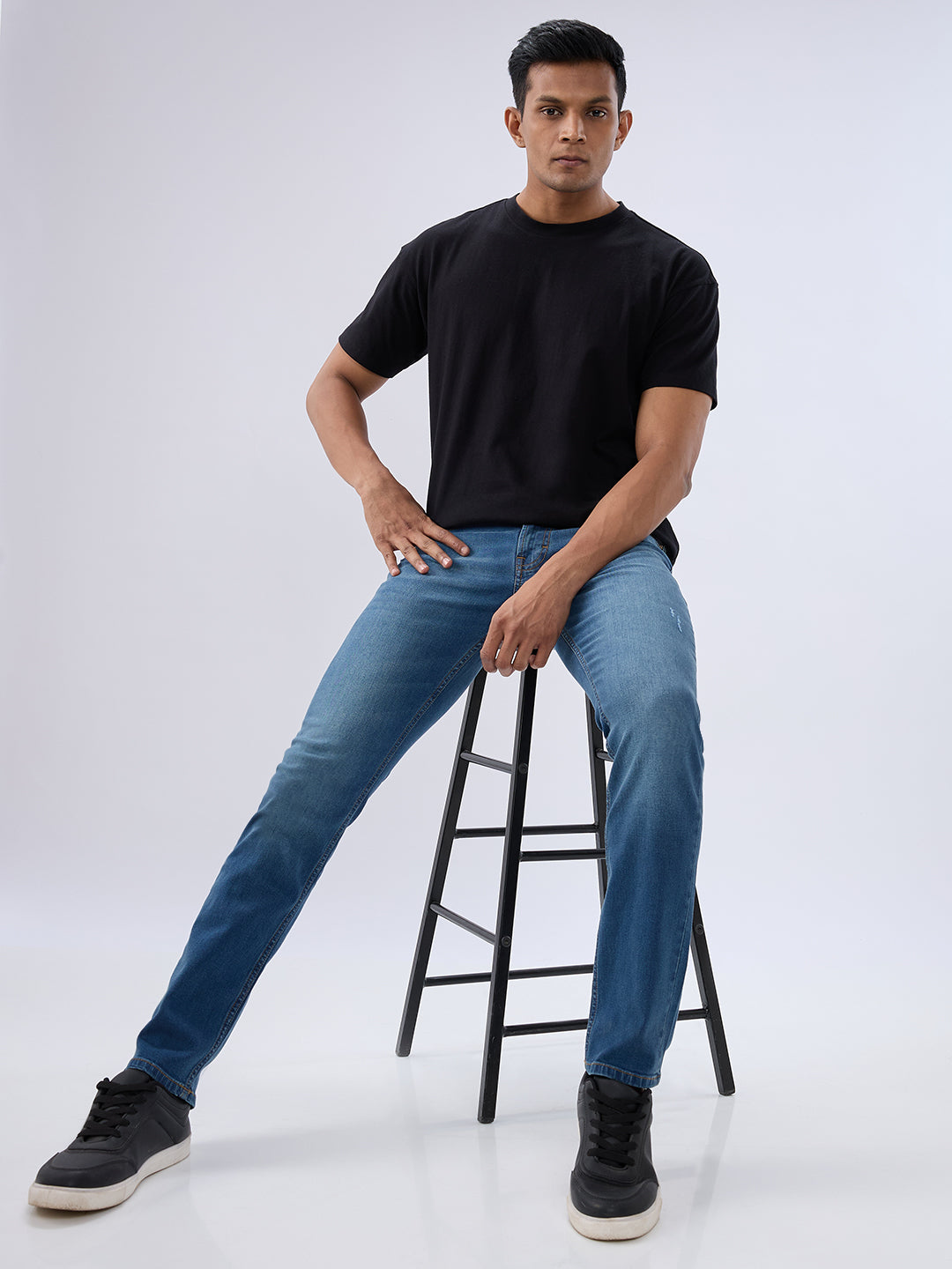 Spykar Mid Blue Regular Fit Mid Rise Jeans For Men