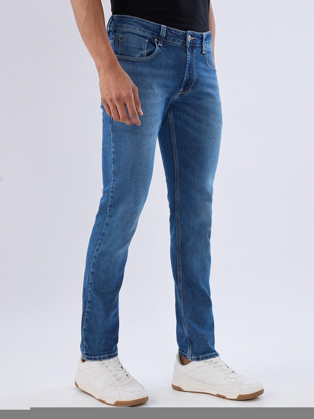 Spykar Mid Blue Regular Fit Mid Rise Jeans For Men