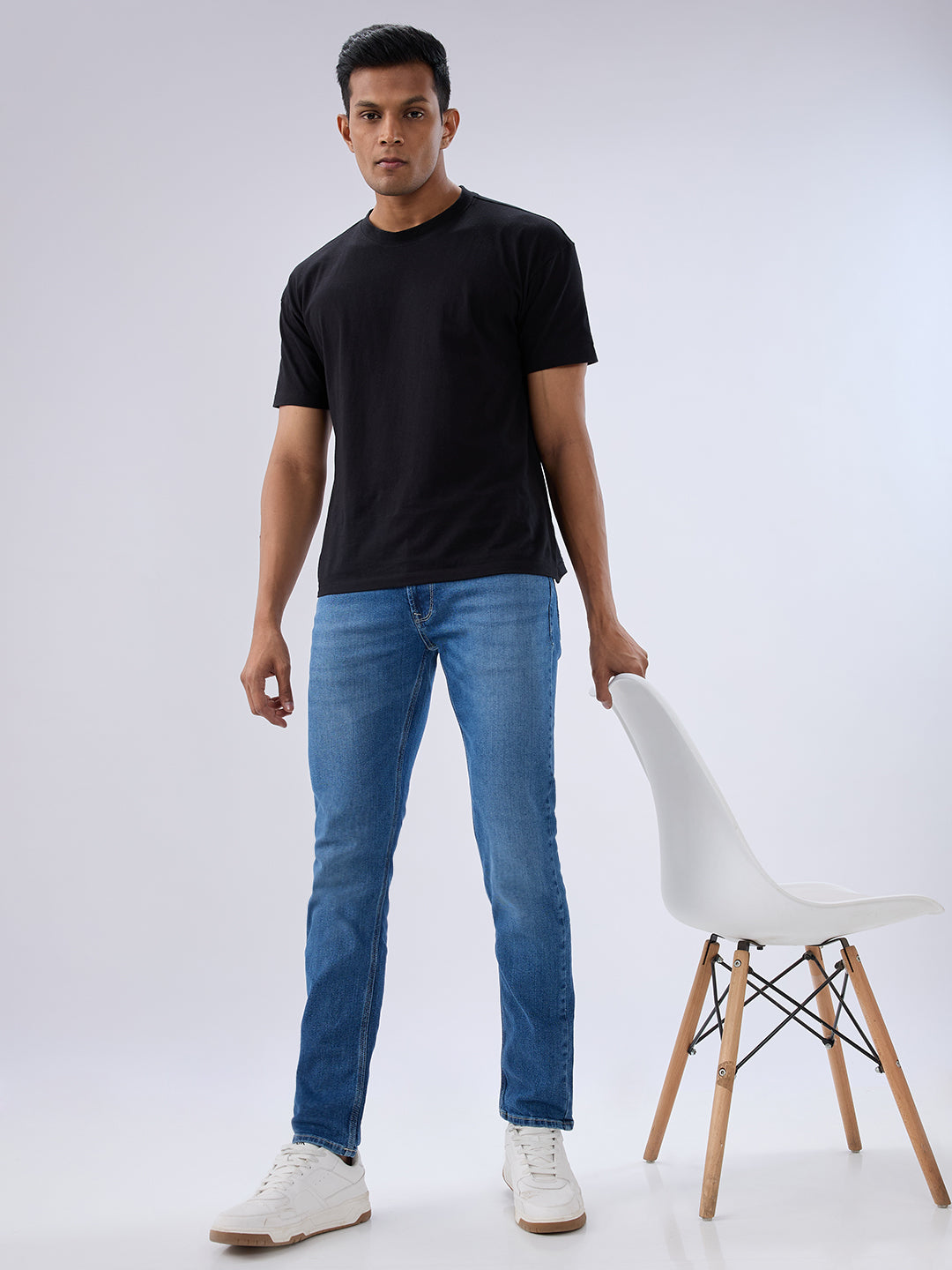 Spykar Mid Blue Regular Fit Mid Rise Jeans For Men