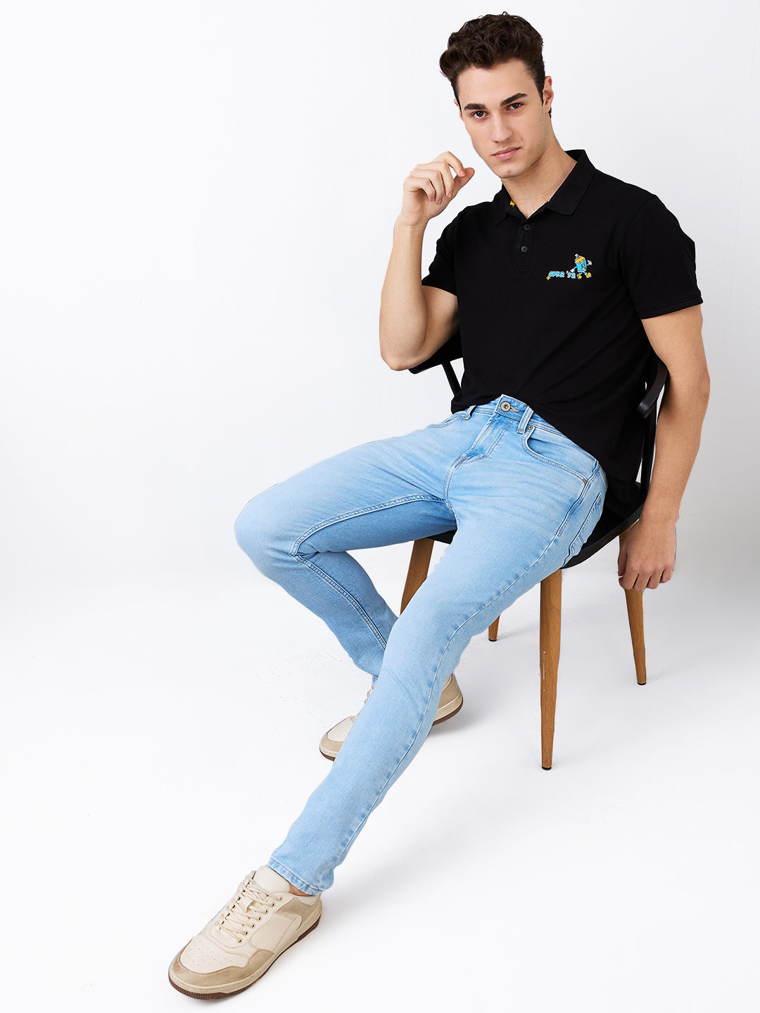 Spykar Slim Fit Low Rise Cotton Jeans For Men