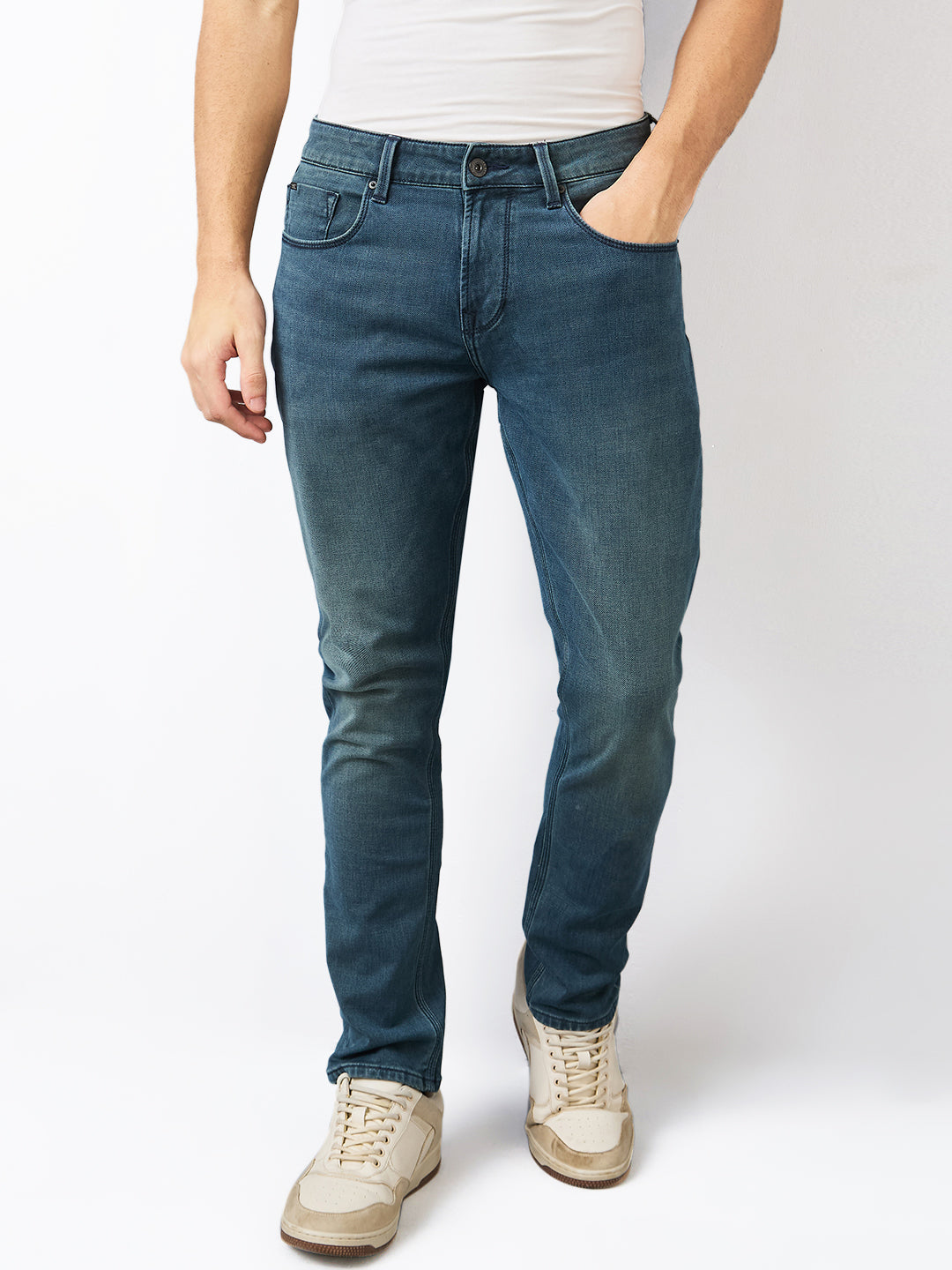 Spykar Slim Fit Low Rise Cotton Jeans For Men