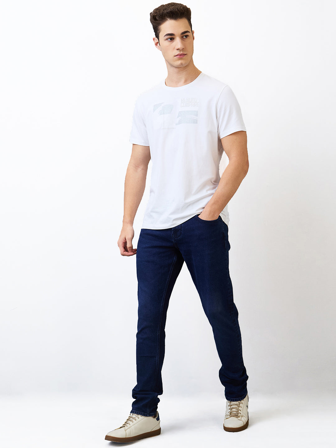 Spykar Slim Fit Low Rise Cotton Jeans For Men