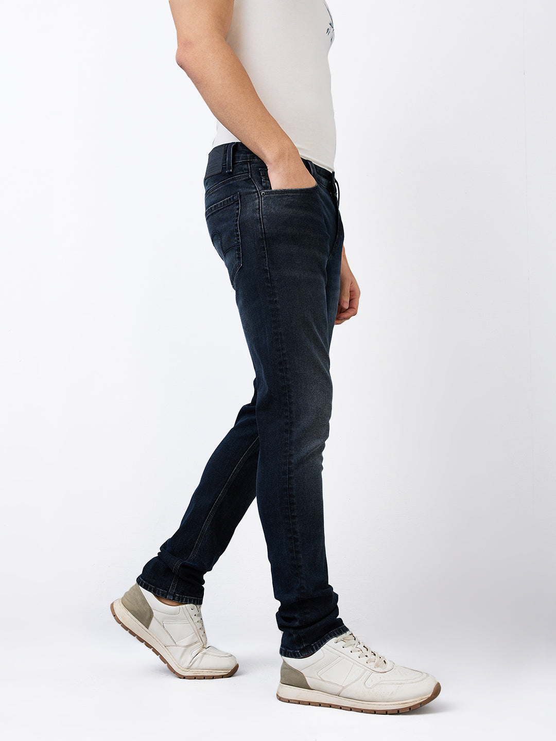 Spykar Slim Fit Low Rise Cotton Jeans For Men