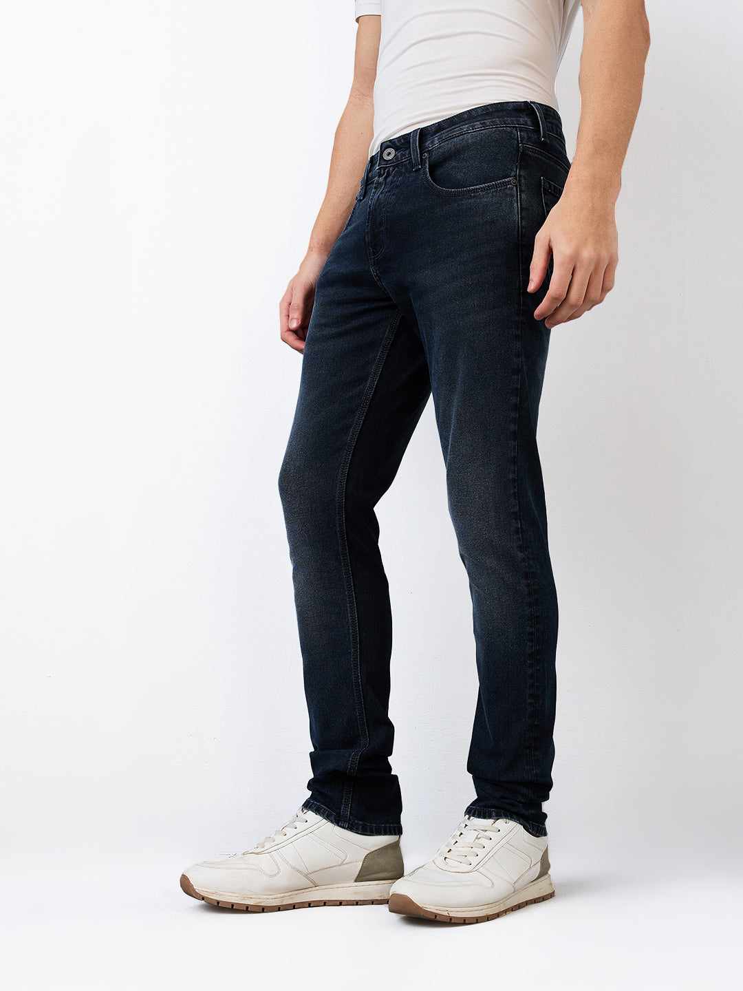 Spykar Slim Fit Low Rise Cotton Jeans For Men