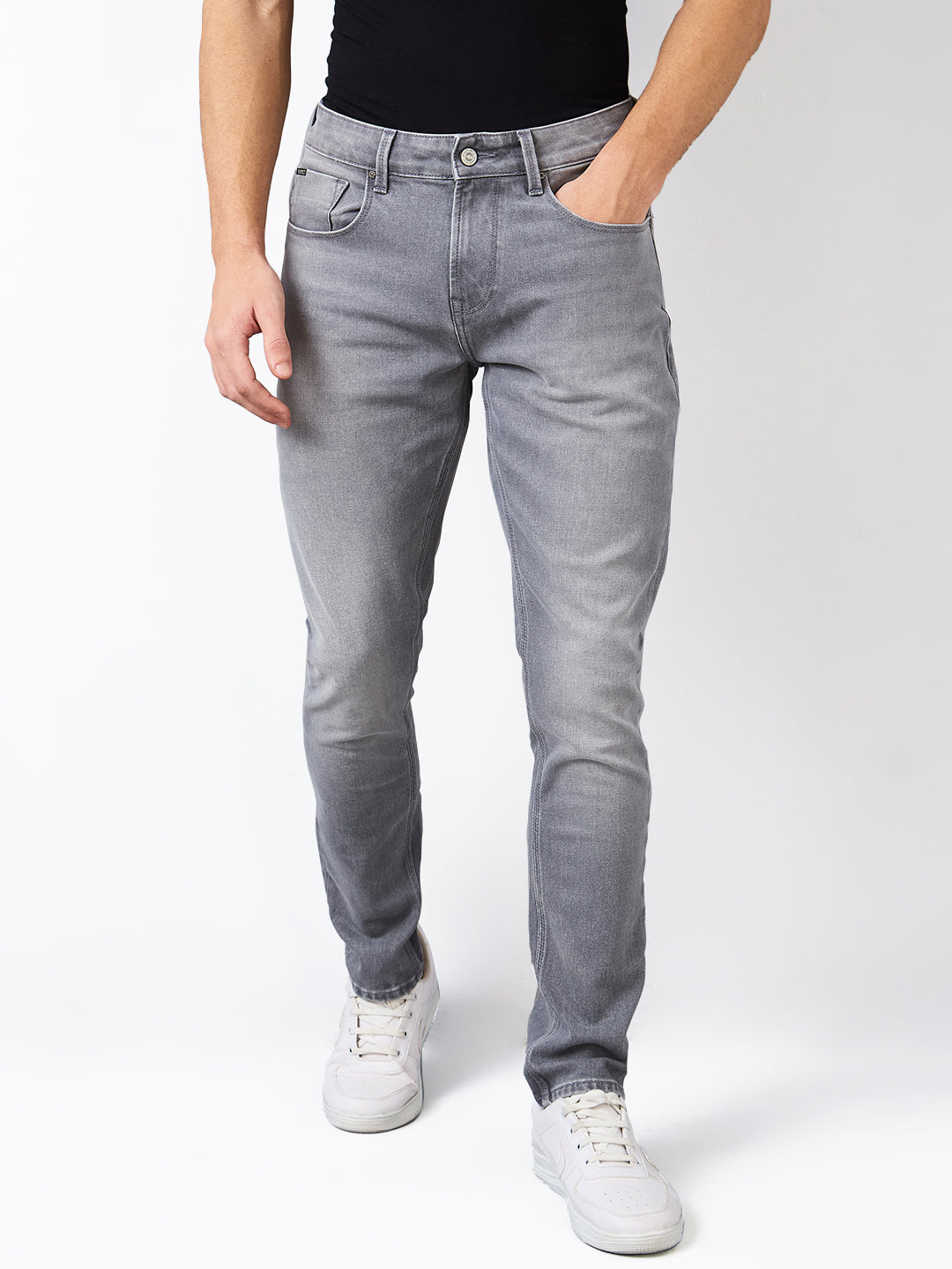 Spykar Slim Fit Low Rise Cotton Jeans For Men
