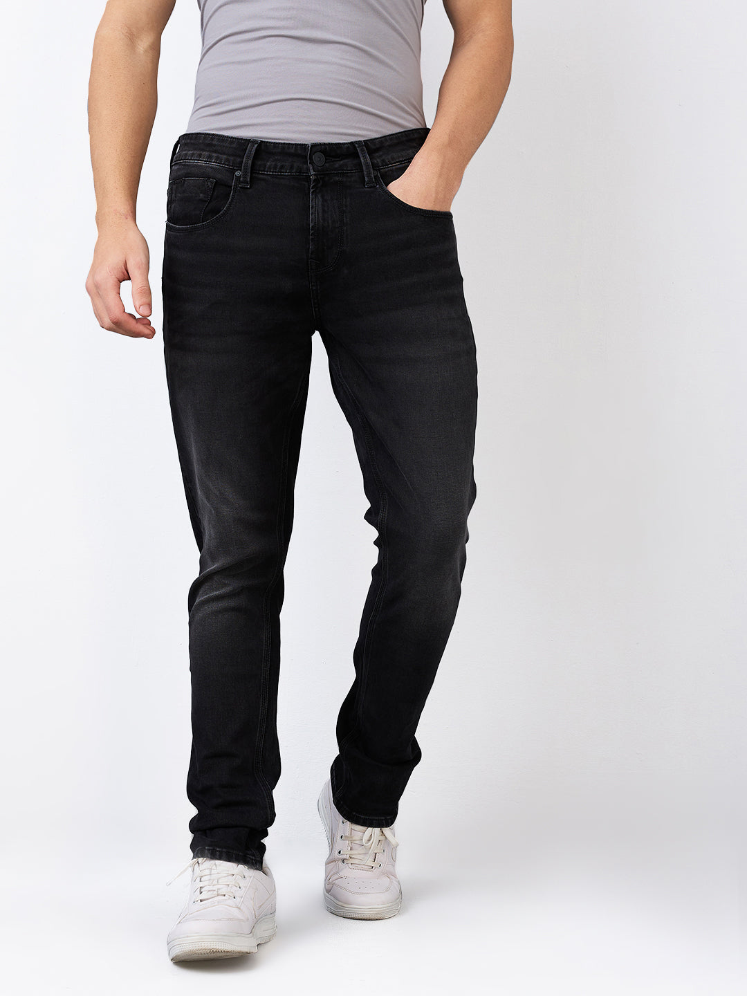 Spykar Slim Fit Low Rise Cotton Jeans For Men