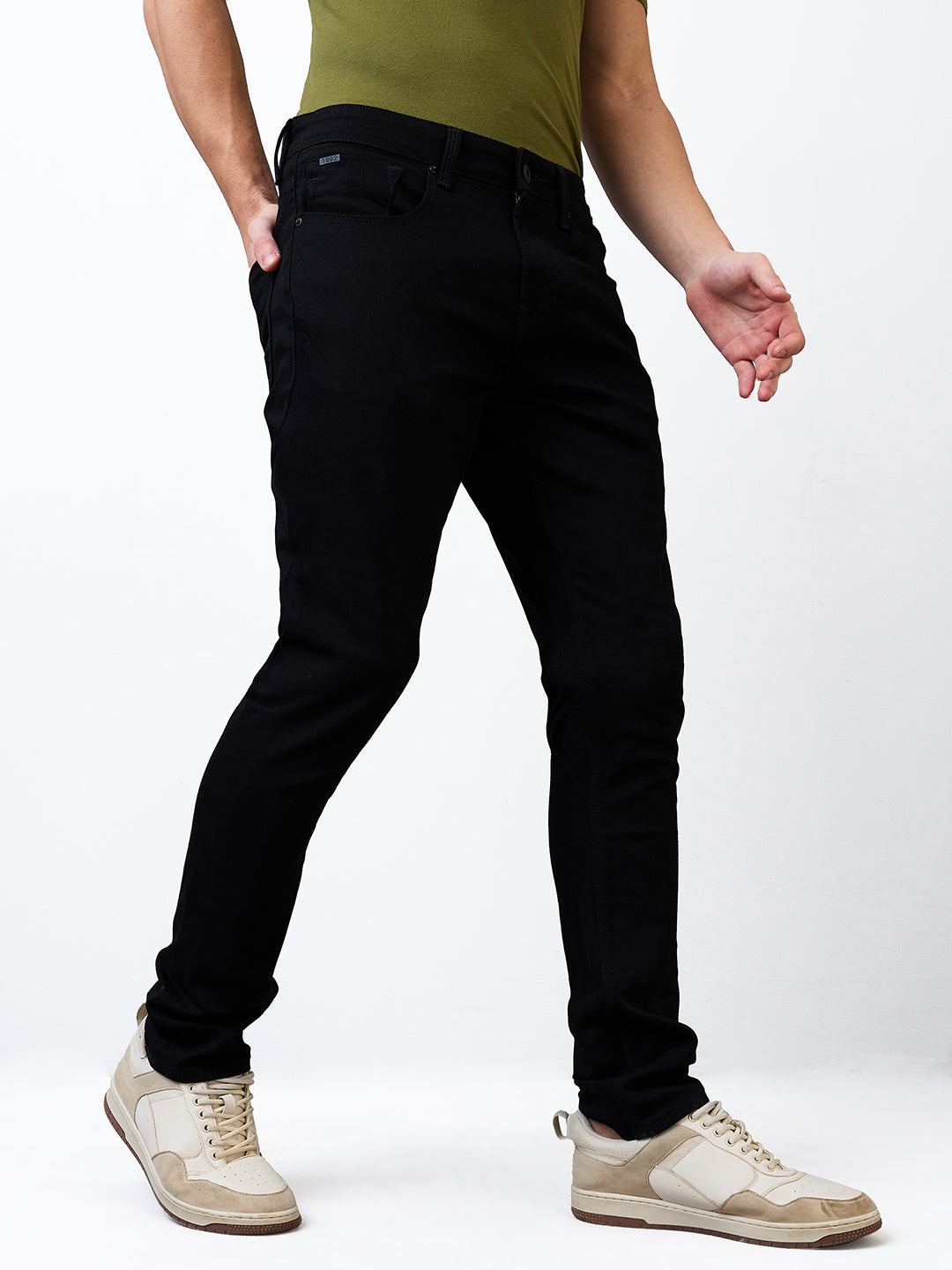 Spykar Slim Fit Low Rise Cotton Jeans For Men