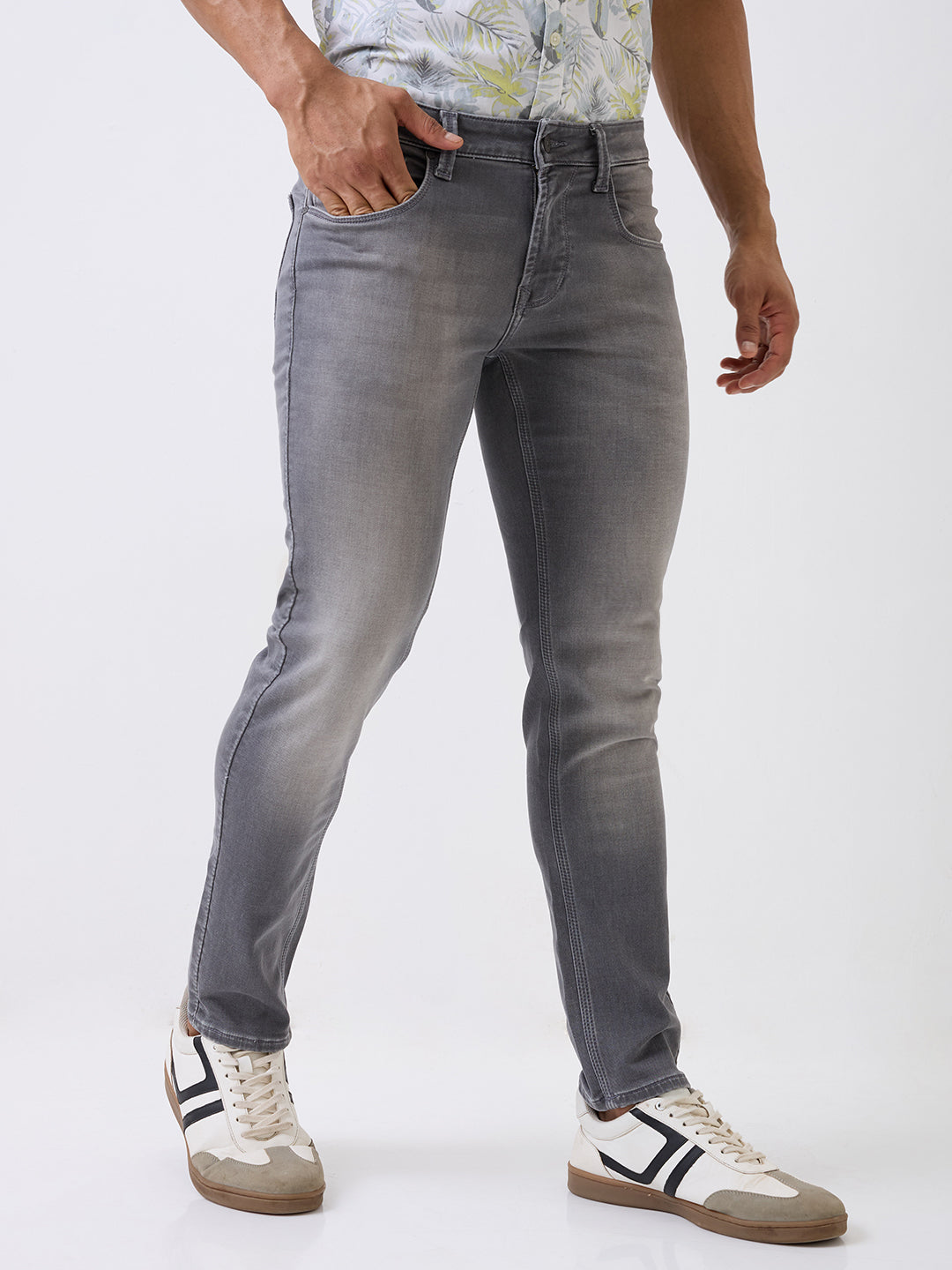 Spykar Grey Low Rise Skinny Fit Casual Jeans For Men