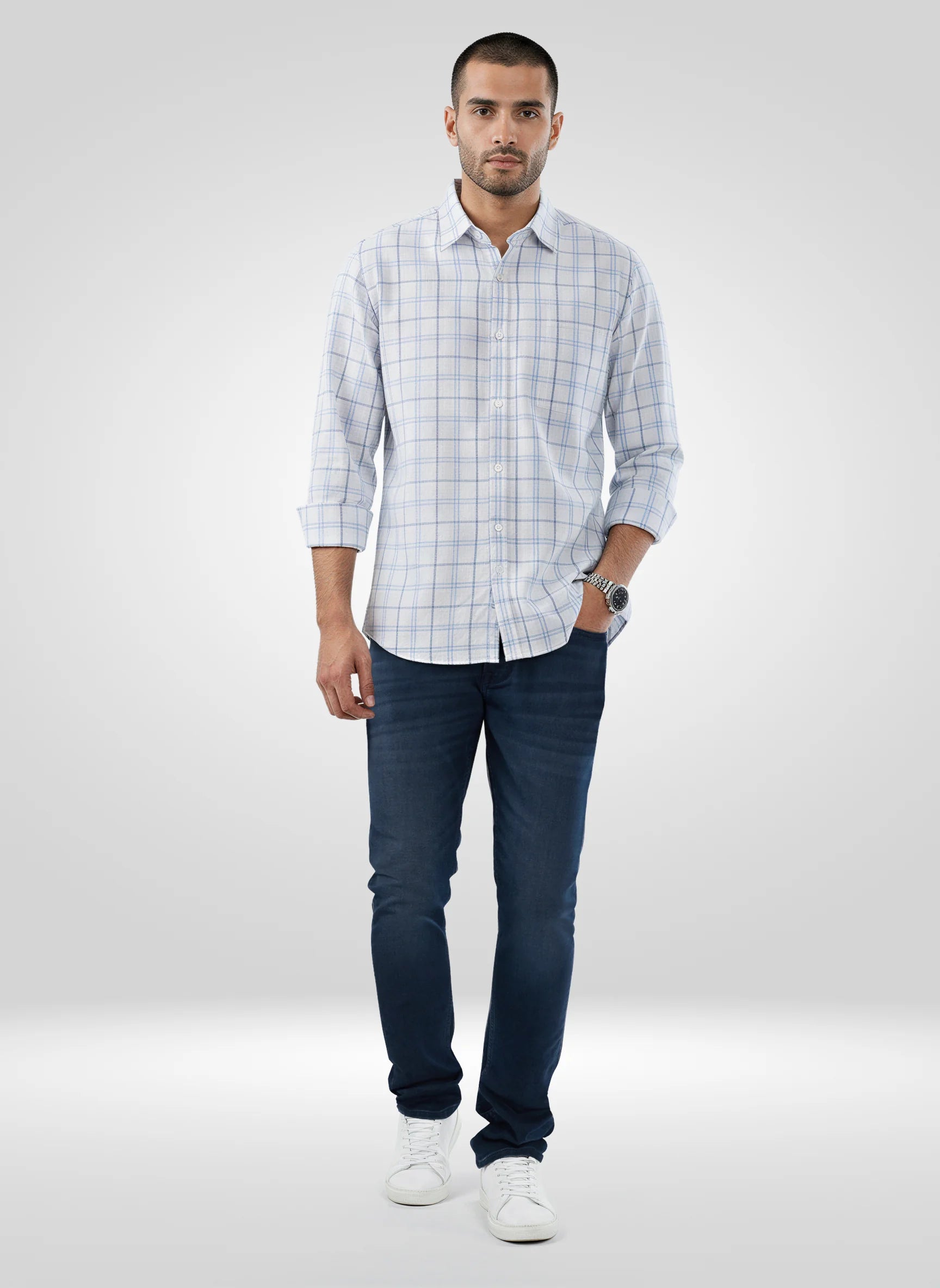 Men Blue Solid Slim Fit Low Rise Jeans