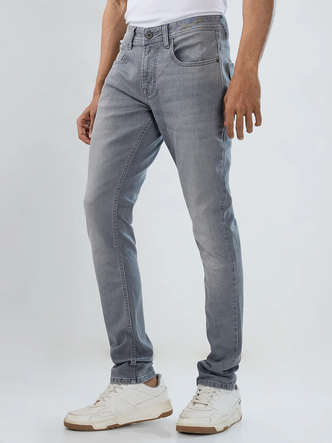 Men Grey Solid Slim Fit Low Rise Jeans