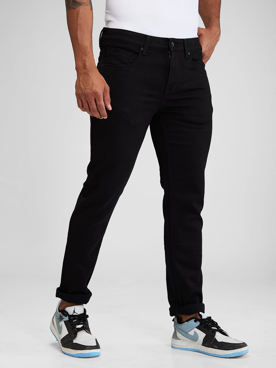 Spykar Black Skinny Slim Fit Low Rise Jeans For Men