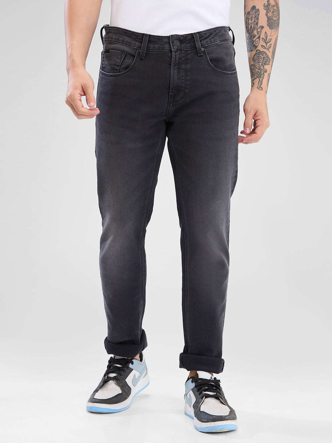 Spykar Charcoal Black Slim Fit Jeans For Men