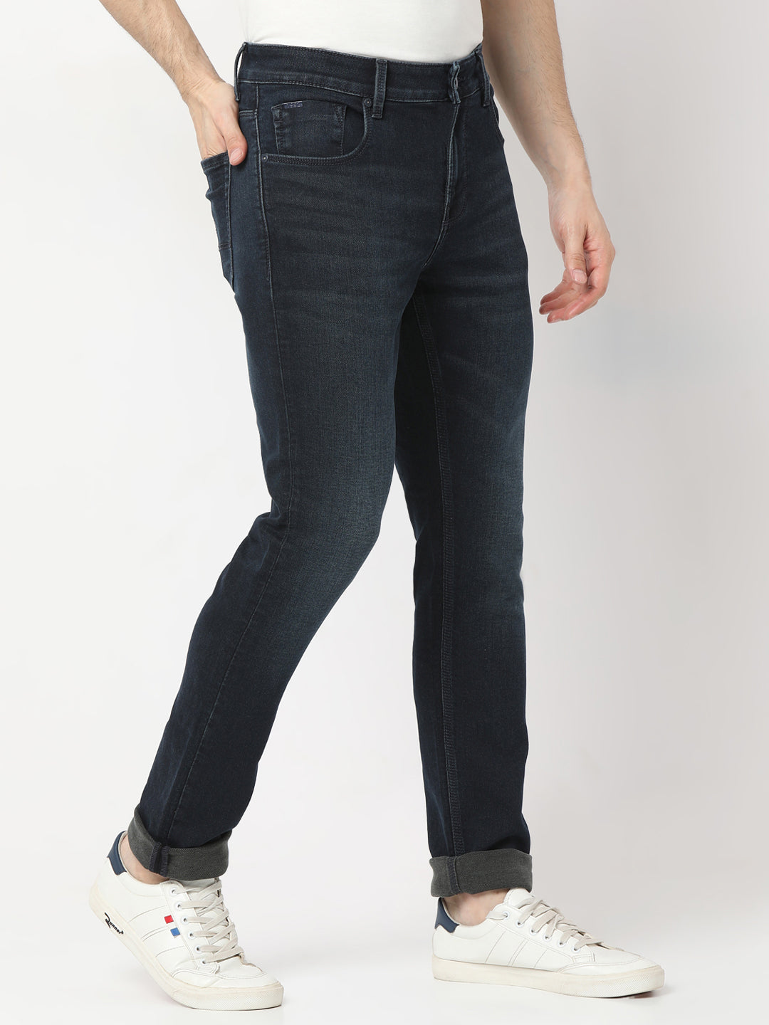 Spykar Slim Fit Low-Rise Light Fade Stretchable Jeans For Men