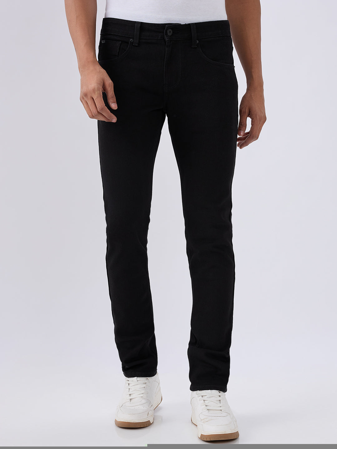 Spykar Black Slim Fit Low Rise Jeans For Men
