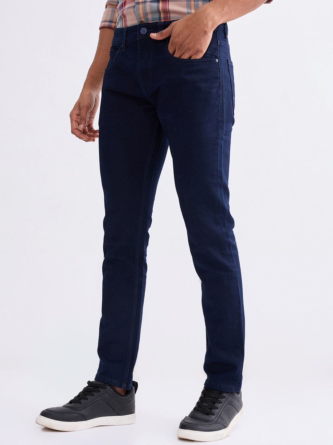 Spykar Raw Blue Low Rise Slim Fit Casual Jeans For Men