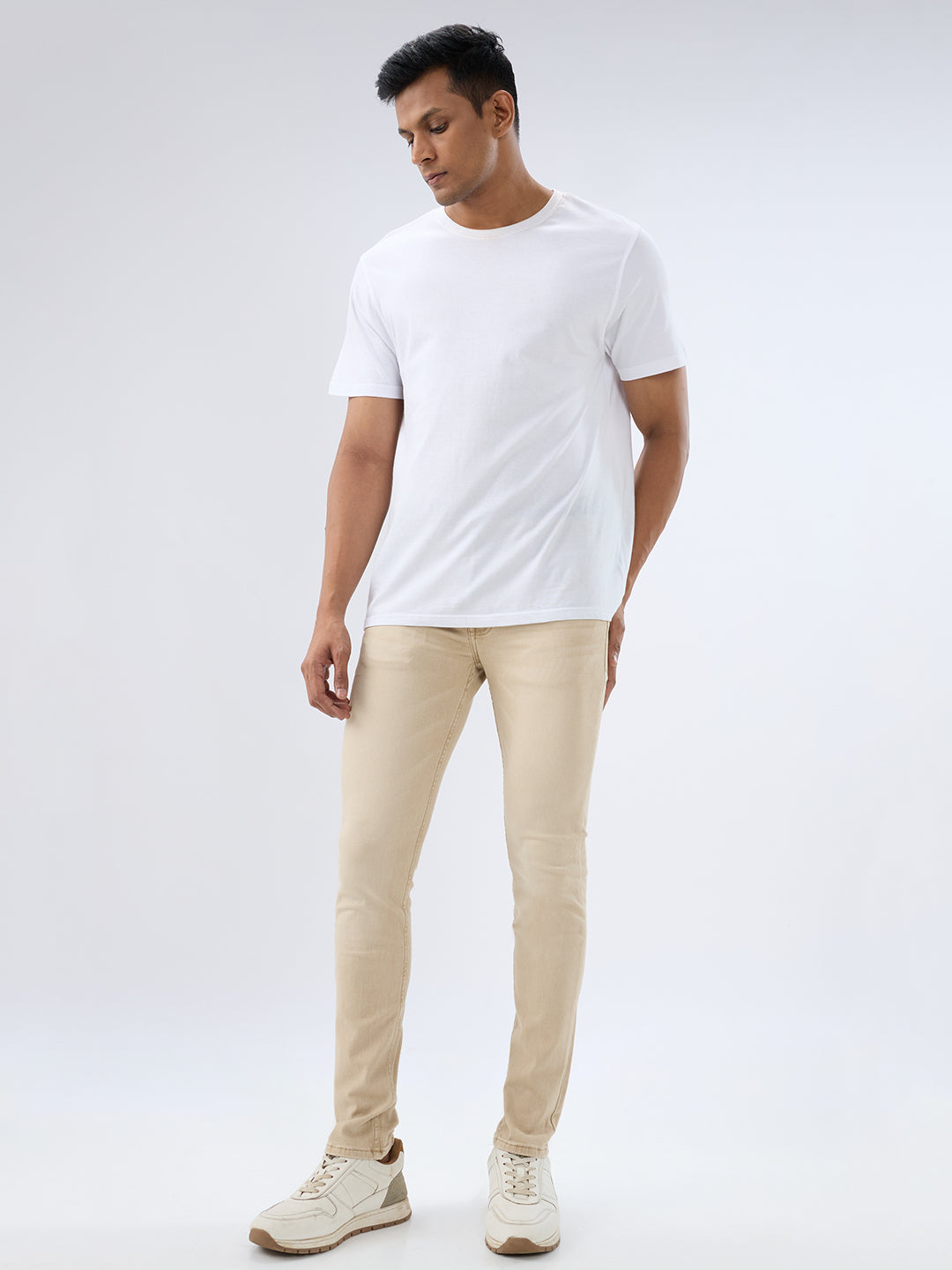 Spykar Light Sand Slim Fit Low Rise Jeans For Men