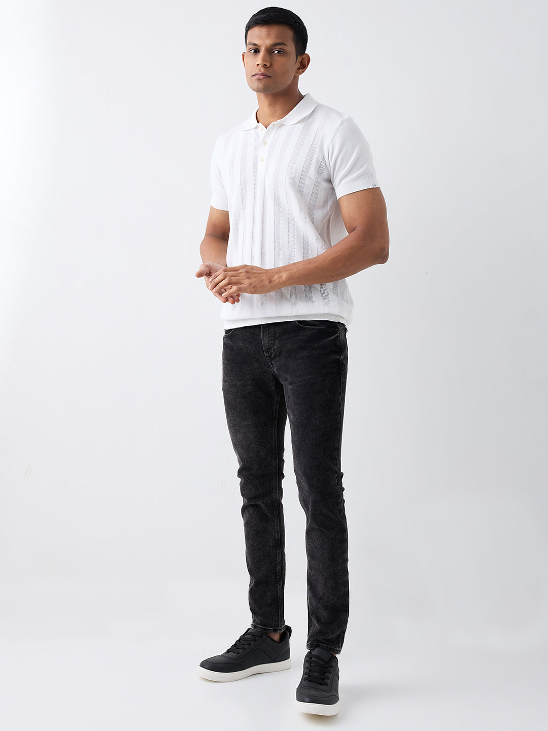 Spykar Charcoal Black Low Rise Slim Fit Casual Jeans For Men