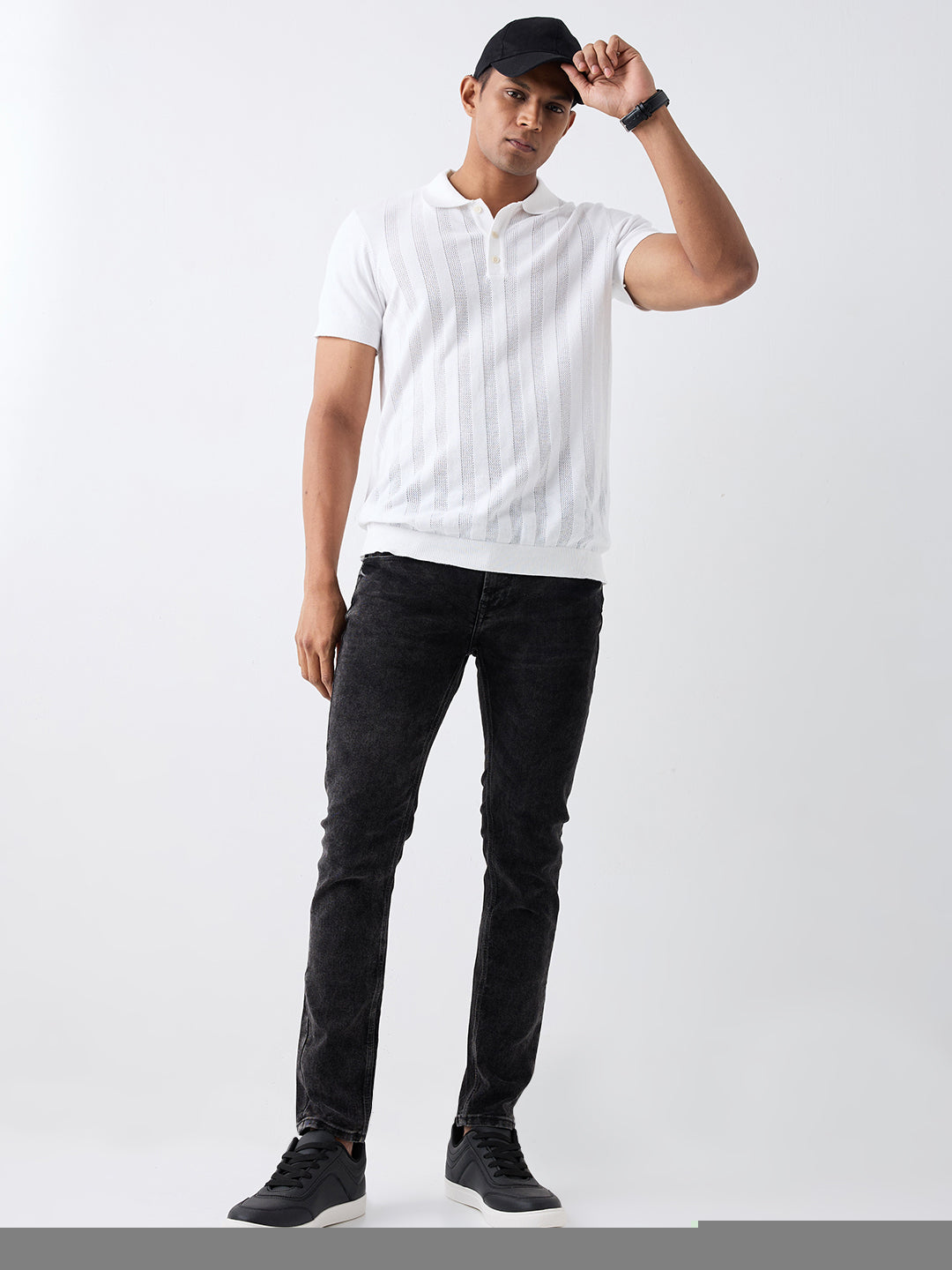 Spykar Charcoal Black Low Rise Slim Fit Casual Jeans For Men