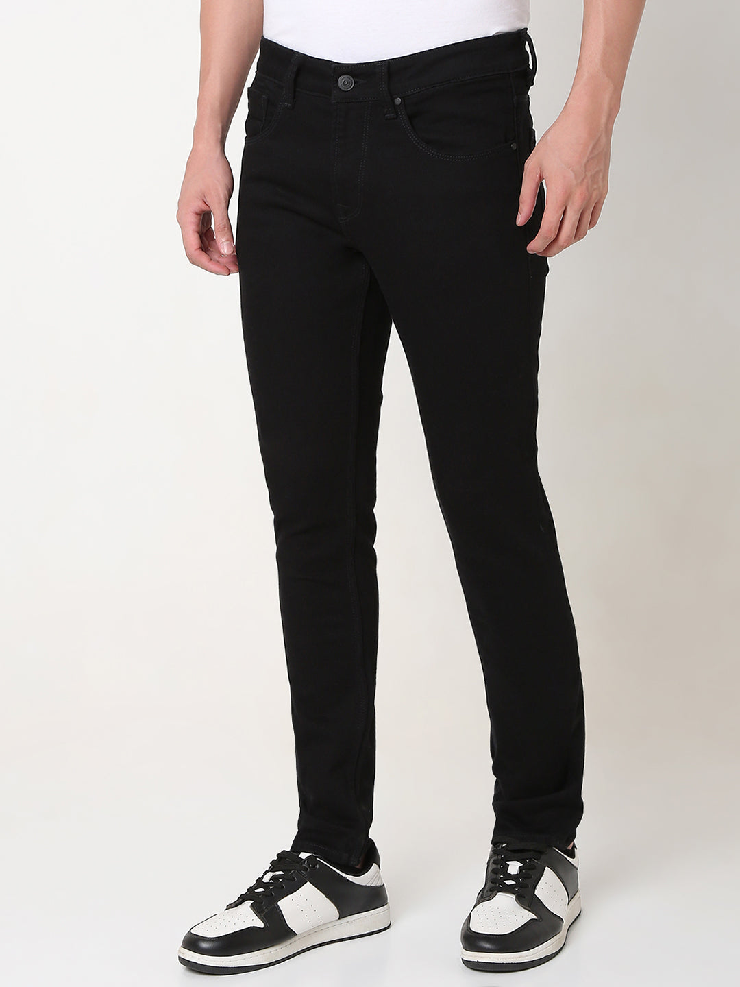 Spykar Black Slim Fit Low-Rise Cotton Blend Jeans For Men