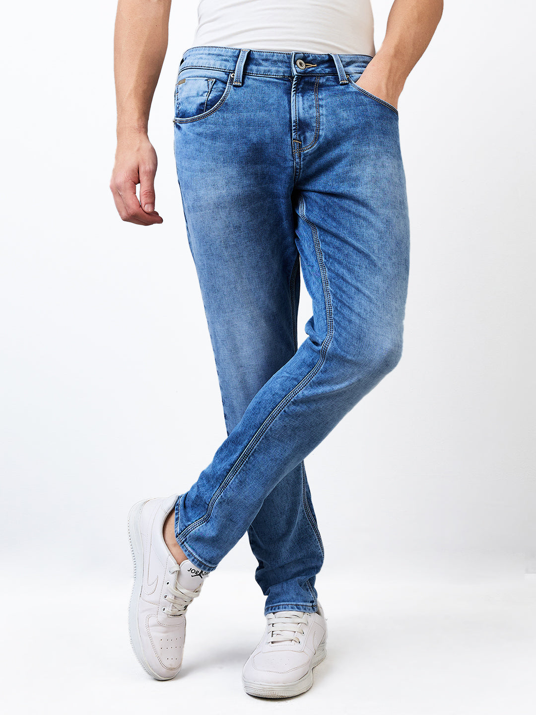 Spykar Slim Fit Low Rise Cotton Jeans For Men
