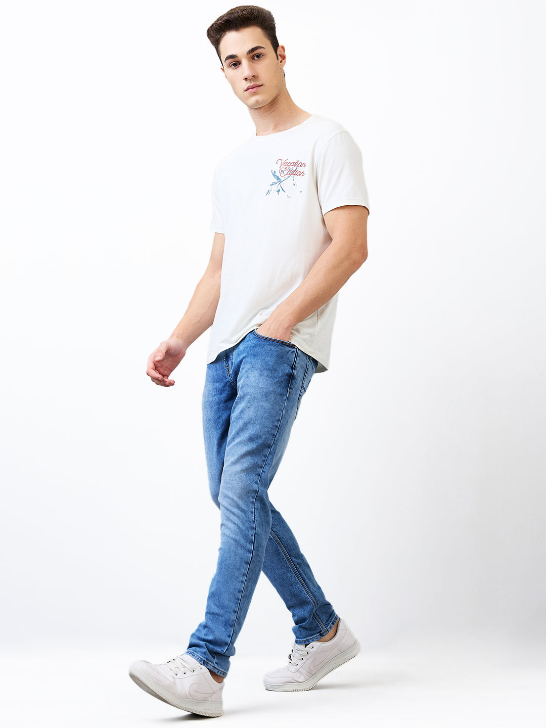 Spykar Slim Fit Low Rise Cotton Jeans For Men