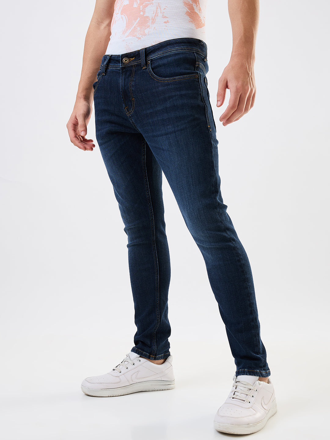 Spykar Slim Fit Low Rise Cotton Jeans For Men
