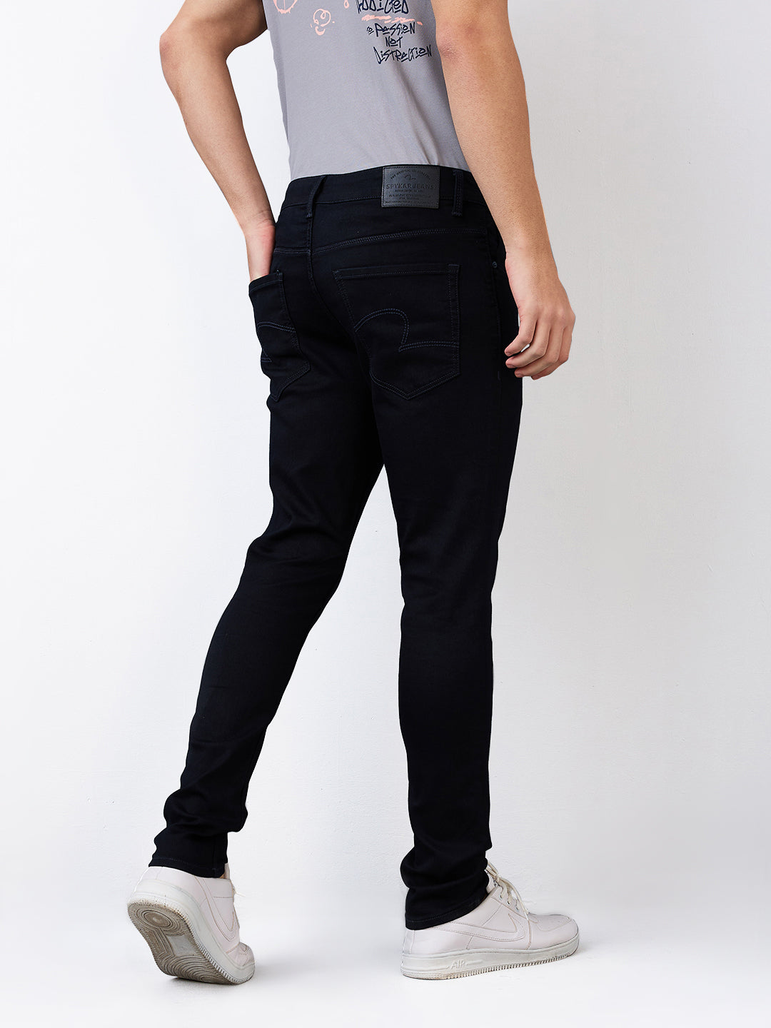 Spykar Raw Blue Low Rise Slim Fit Casual Jeans For Men