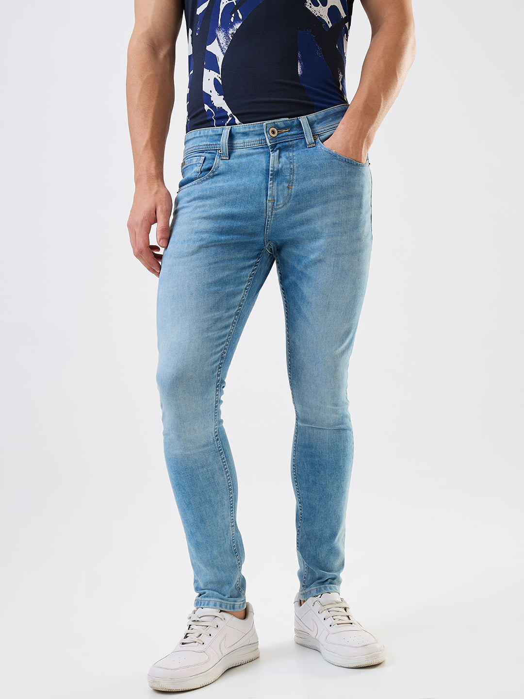 Spykar Slim Fit Low Rise Cotton Jeans For Men