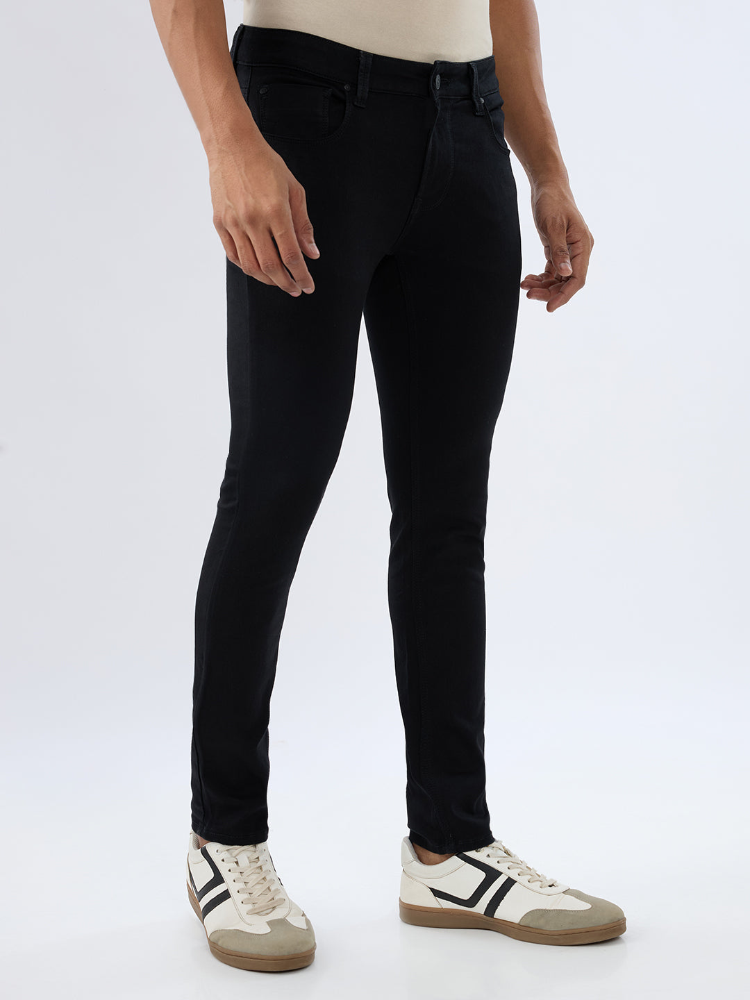 Spykar Black Slim Fit Low Rise Jeans For Men
