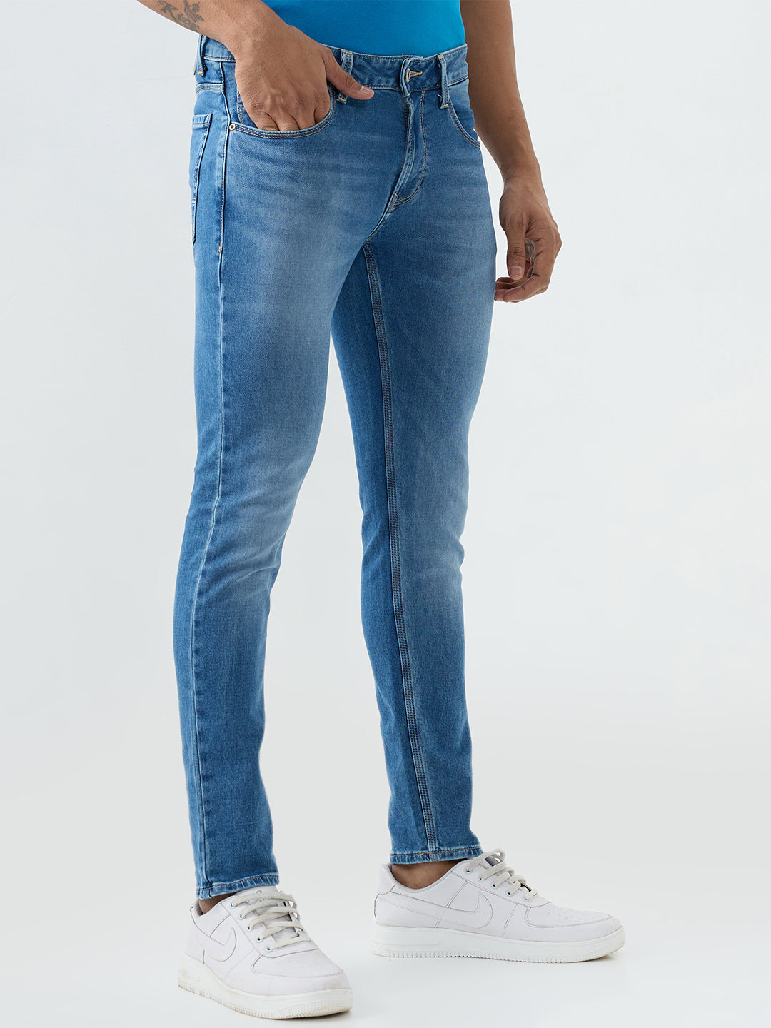 Spykar Light Blue Slim Fit Low Rise Jeans For Men