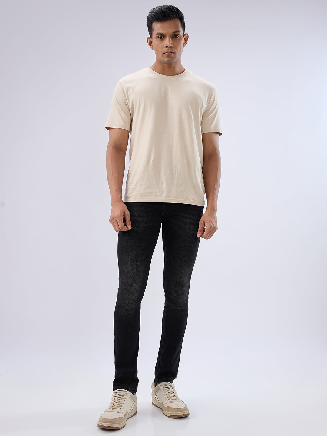 Spykar Carbon Black Slim Fit Low Rise Jeans For Men